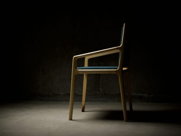 DC8-V3 Chair