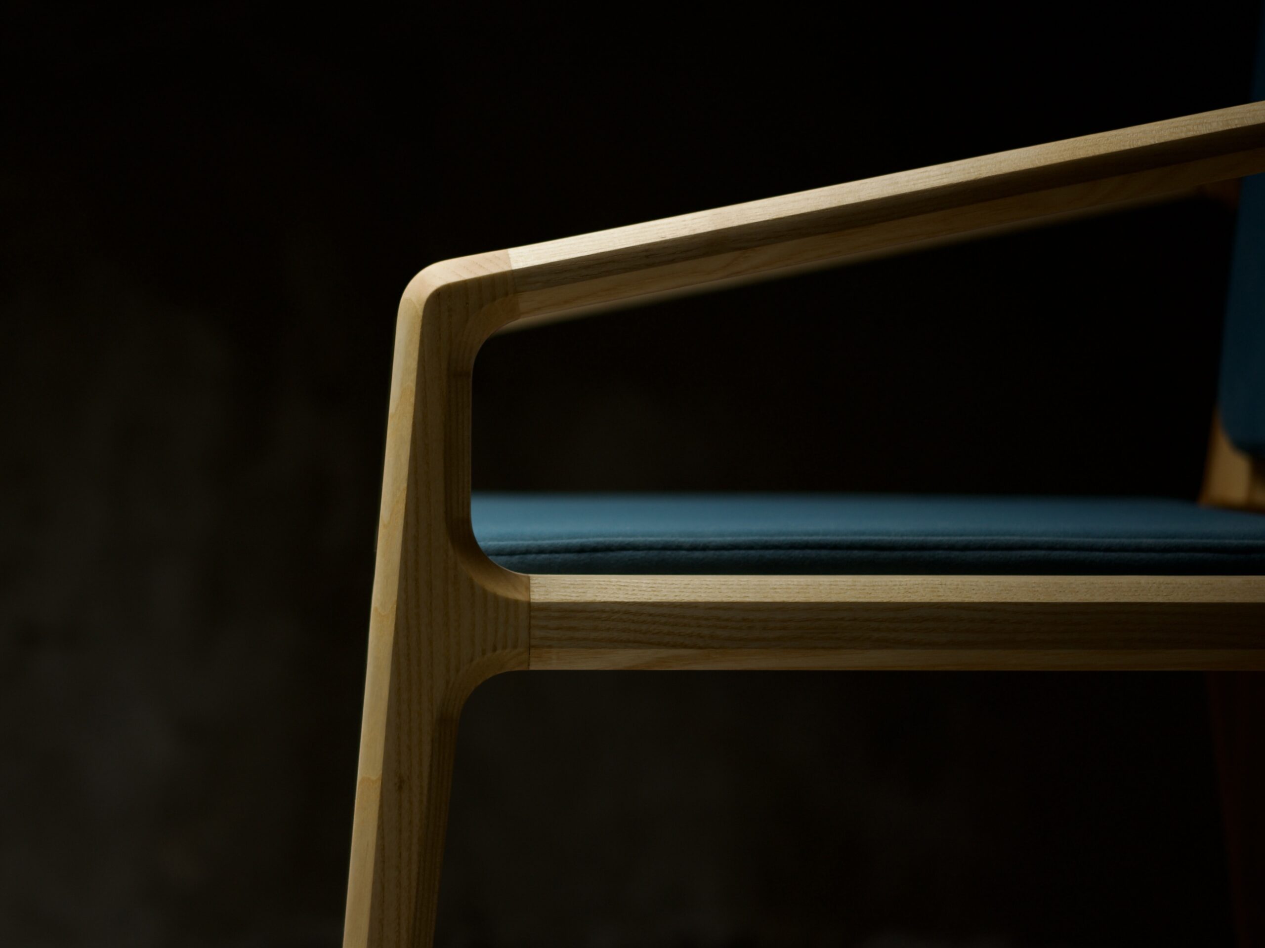 DC8-V3 Chair - Image 19