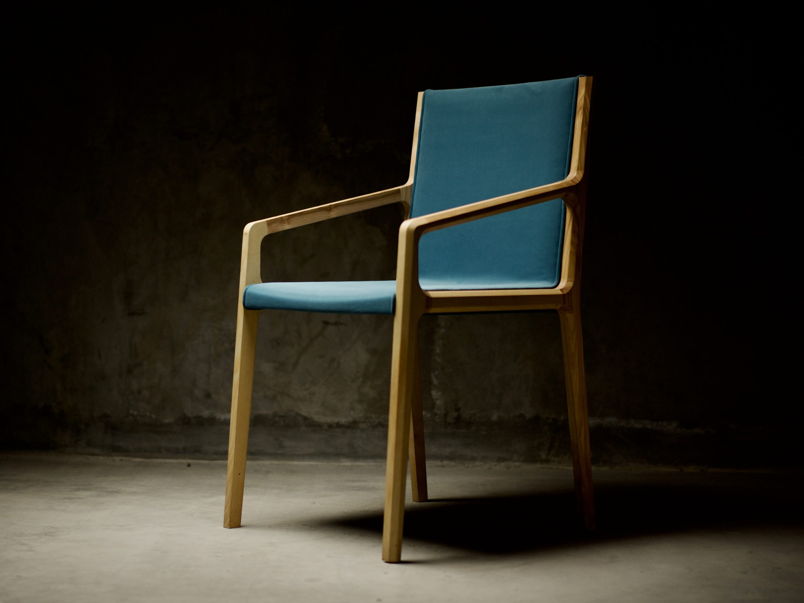 DC8-V3 Chair - Image 12